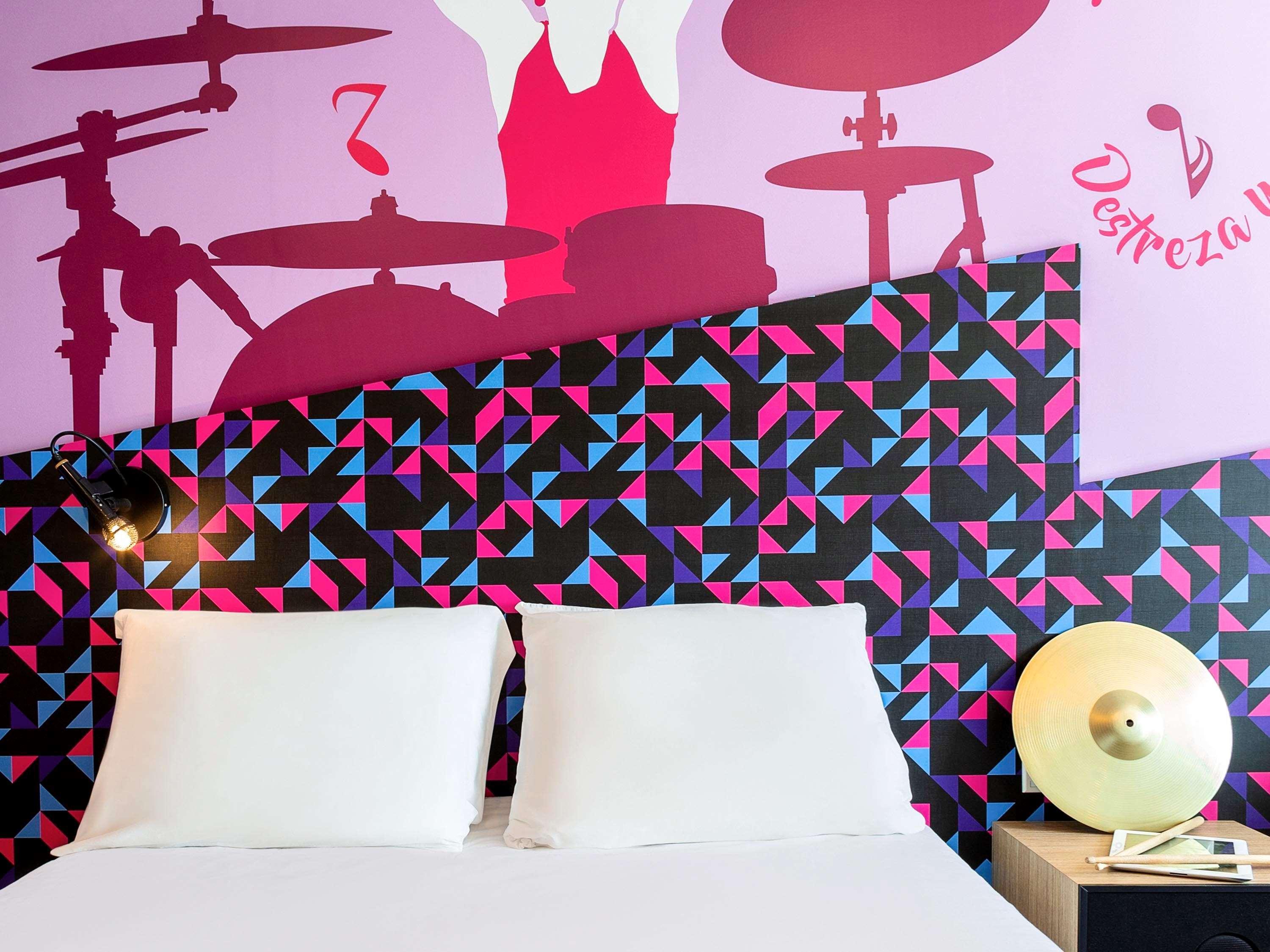 Ibis Styles Merida Galerias Extérieur photo