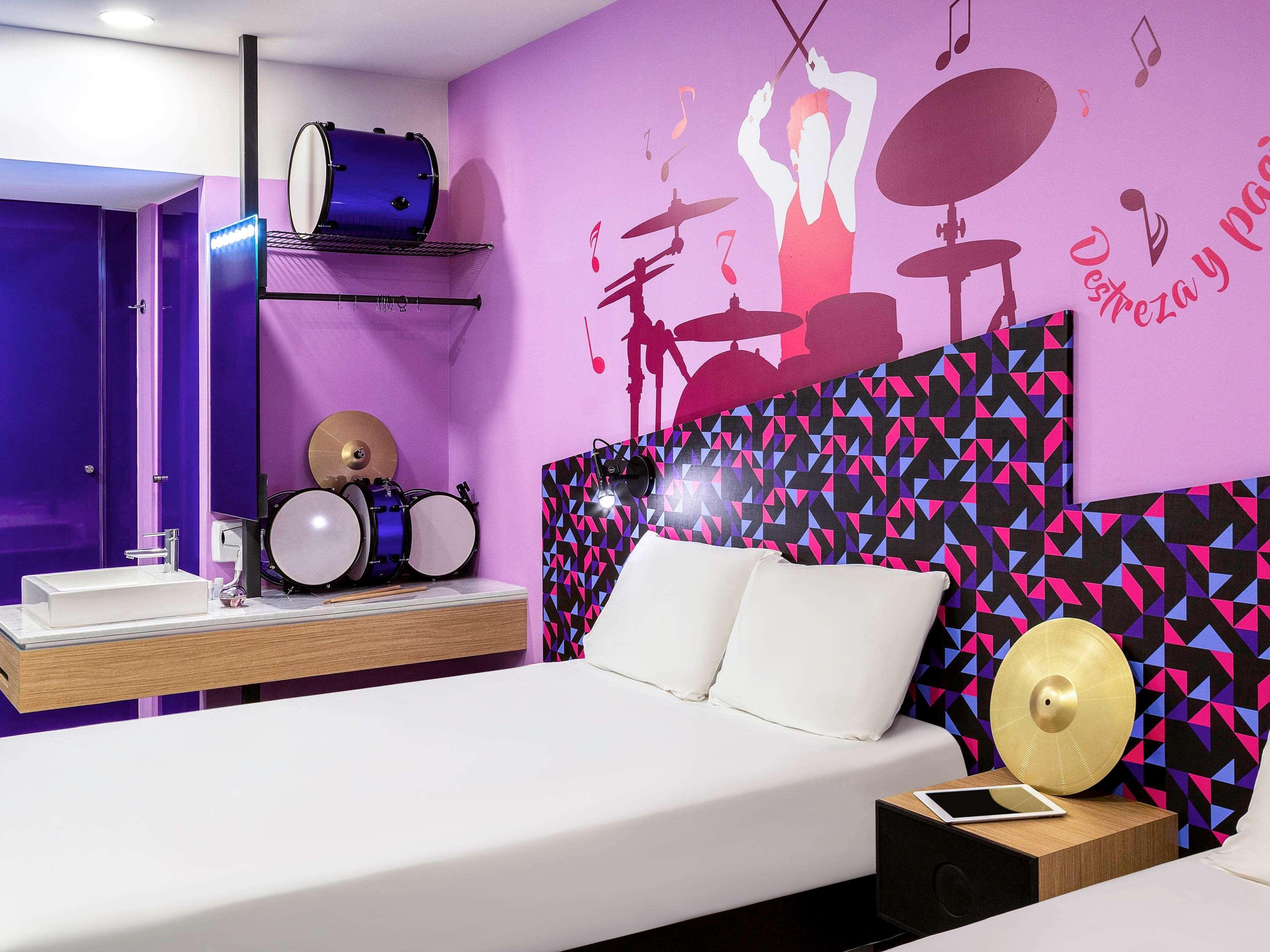 Ibis Styles Merida Galerias Extérieur photo